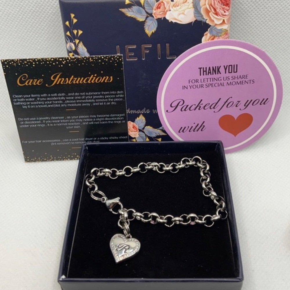Silver Plated Initial Heart Charm Bracelet “R”